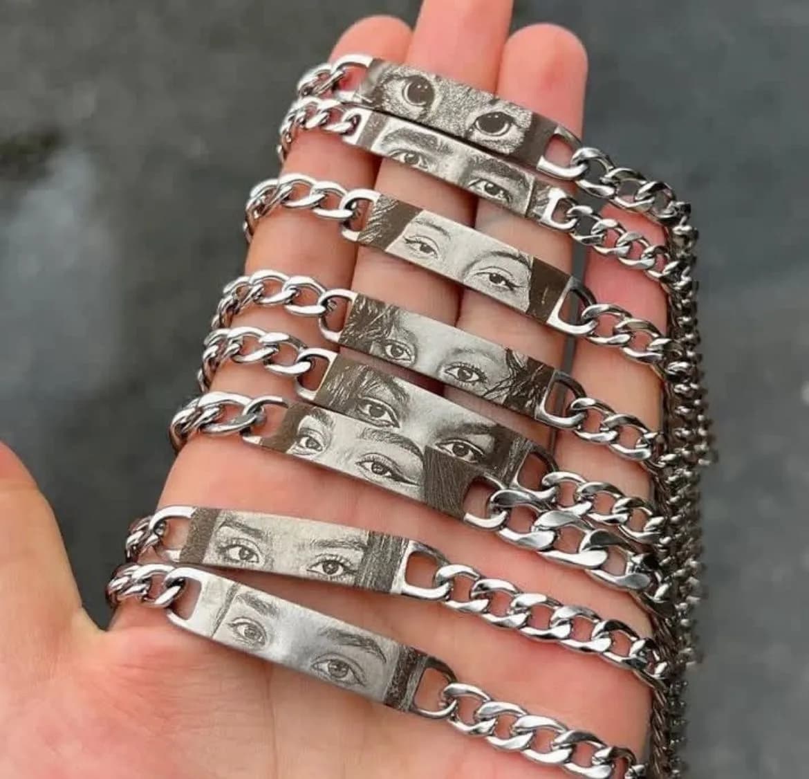 Visage bracelet  - 2